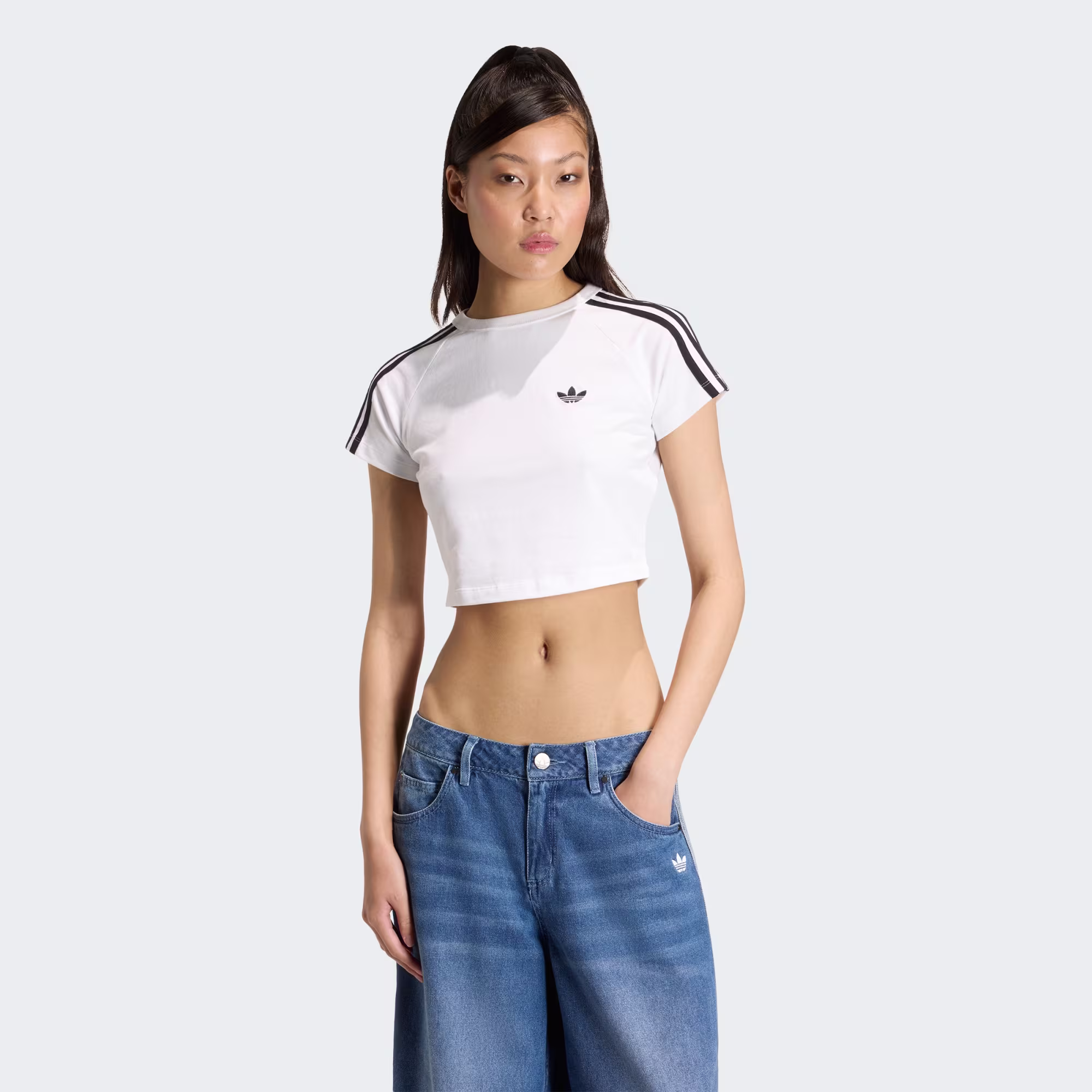 Adidas ქალის მაისური