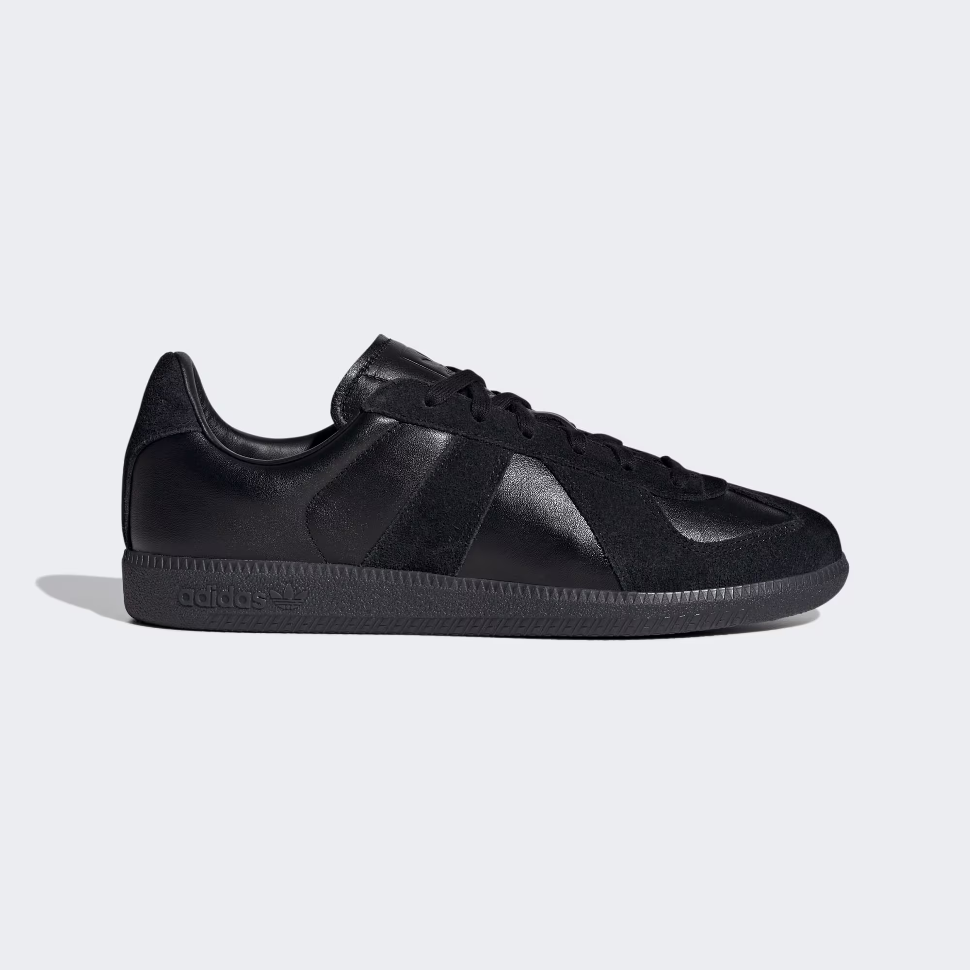 Adidas მამაკაცის სპორტული ფეხსაცმელი