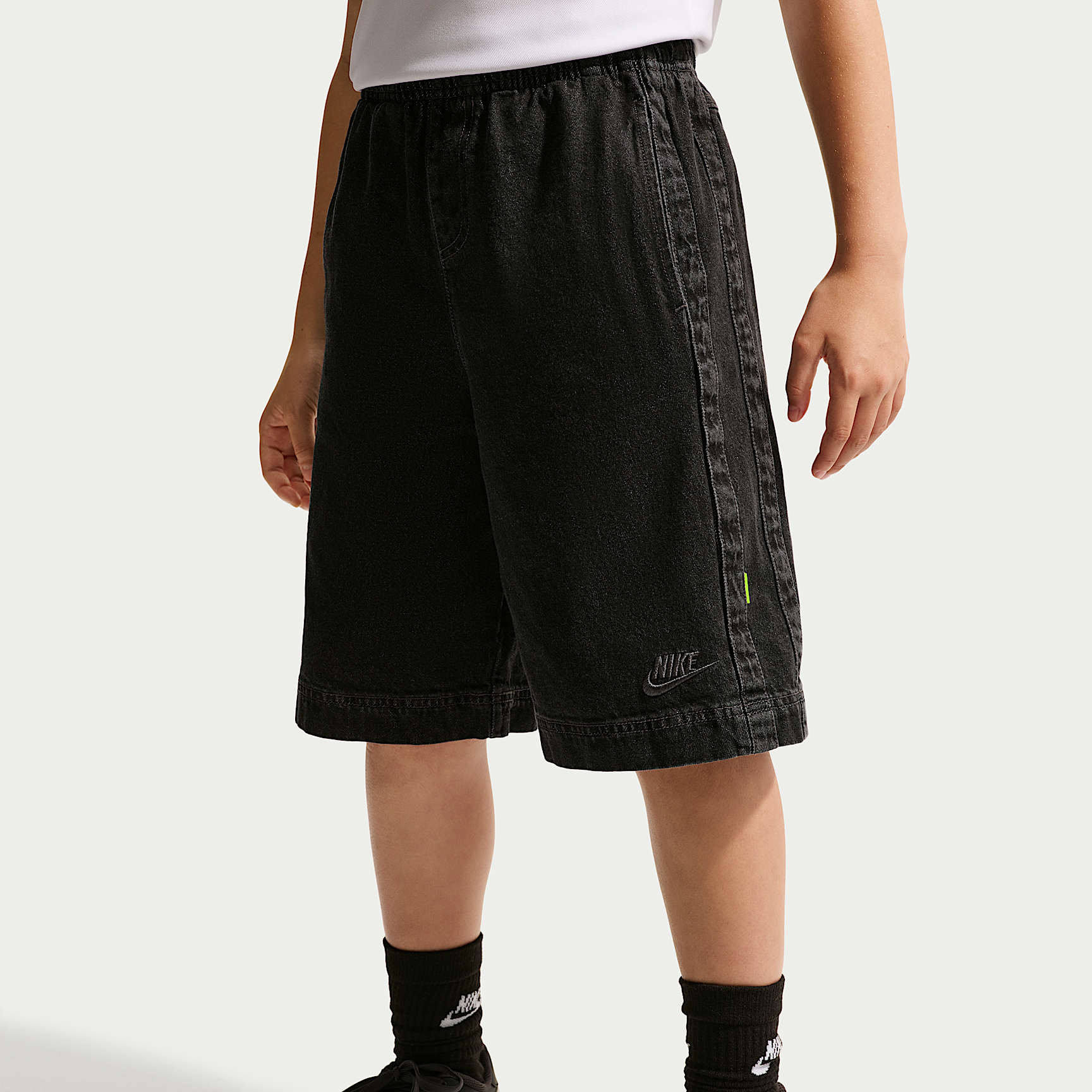 Nike ბავშვის შორტი
