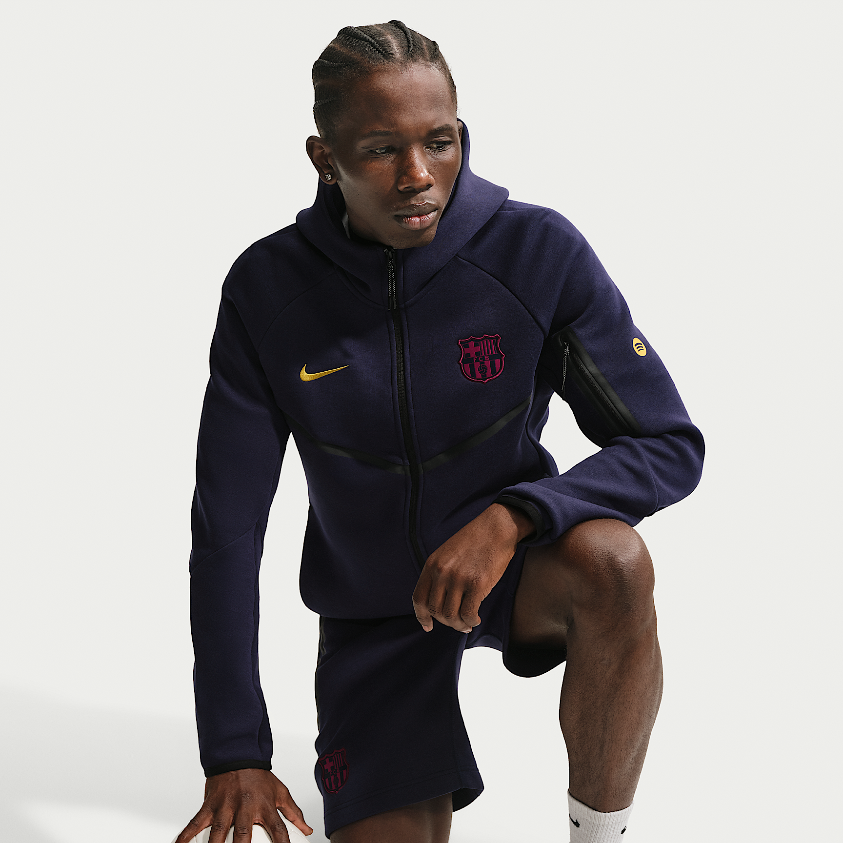 Nike მამაკაცის ჯემპრი