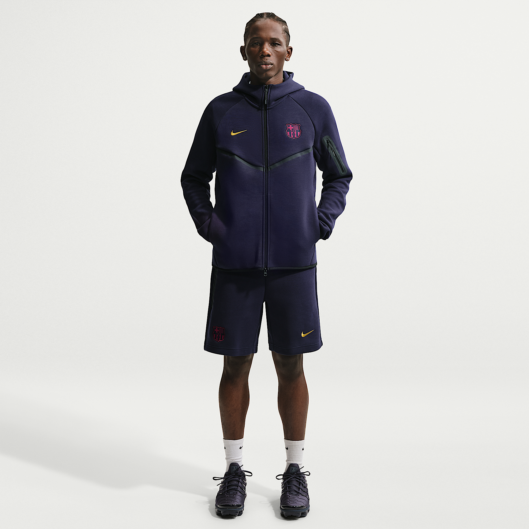 Nike მამაკაცის ჯემპრი