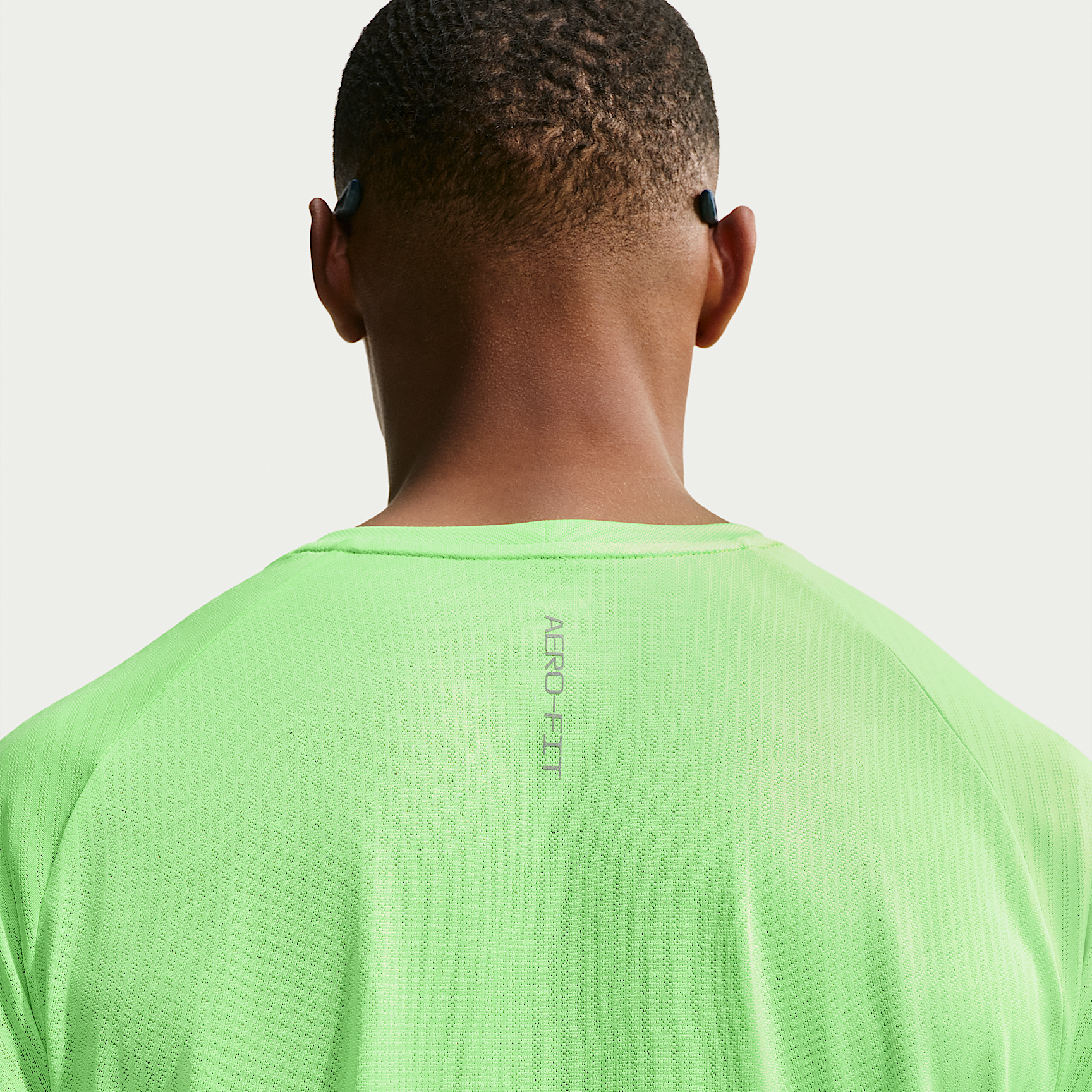 Nike მამაკაცის მაისური