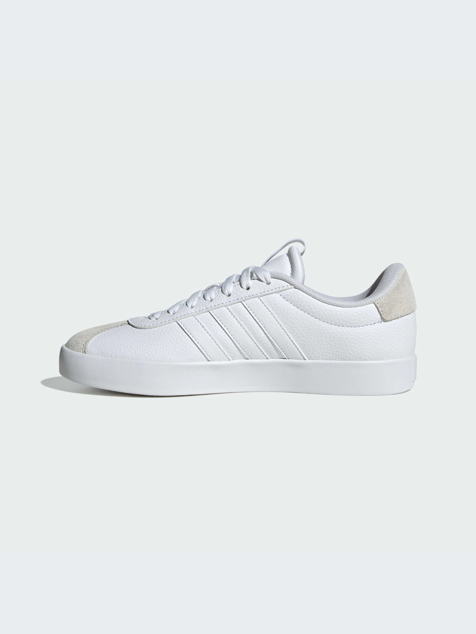 Adidas ქალის სპორტული ფეხსაცმელი