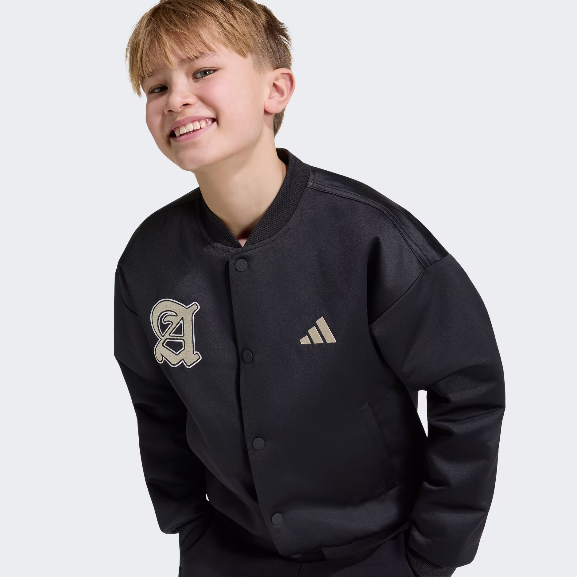 Adidas ბავშვის ქურთუკი