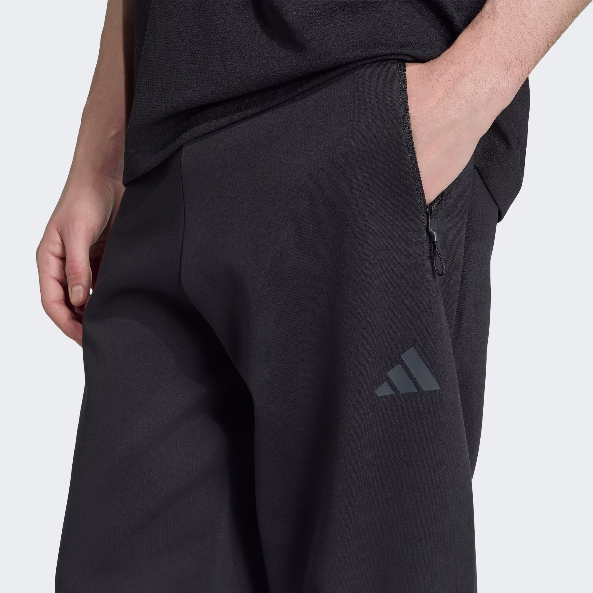 Adidas მამაკაცის შარვალი