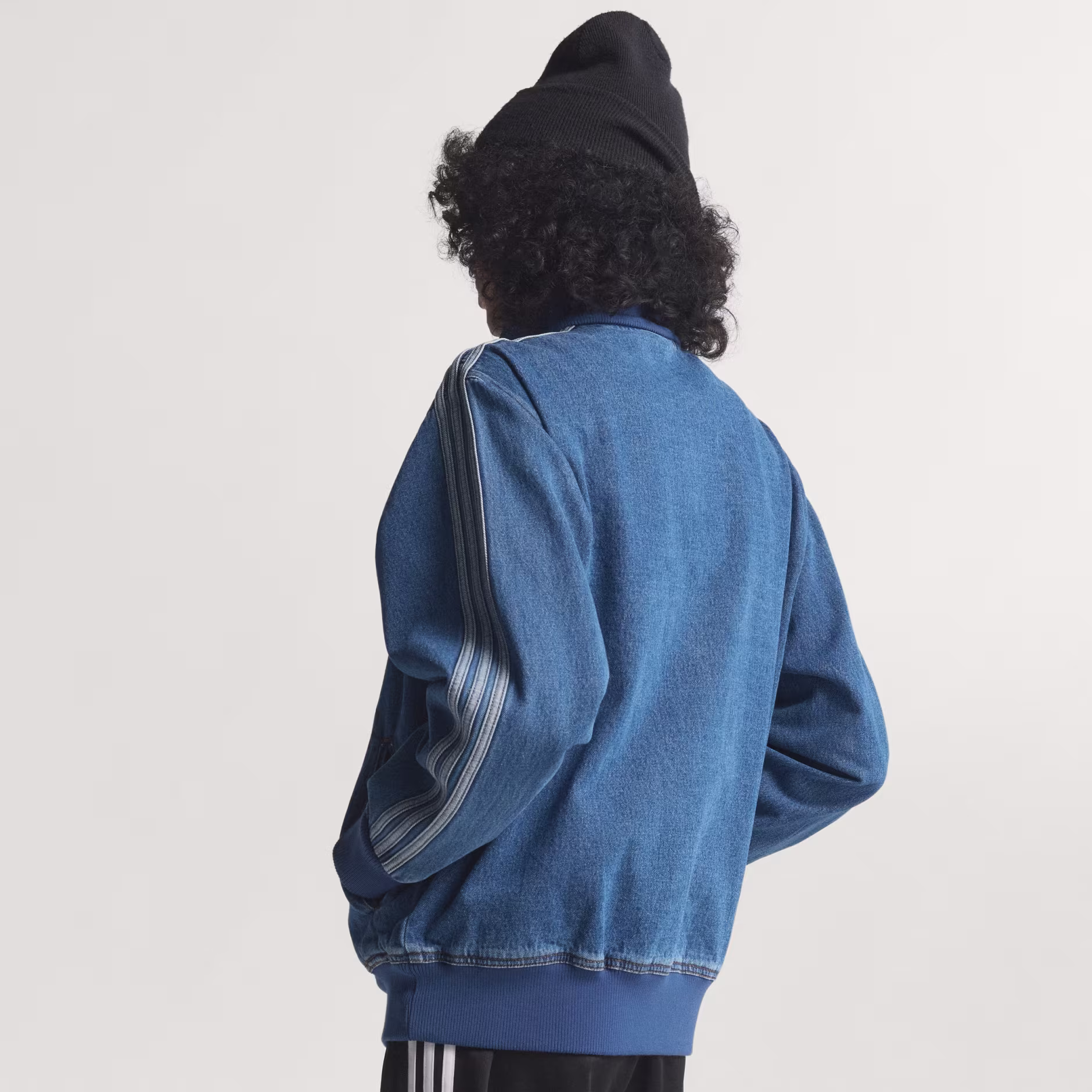 Adidas მამაკაცის ჯემპრი