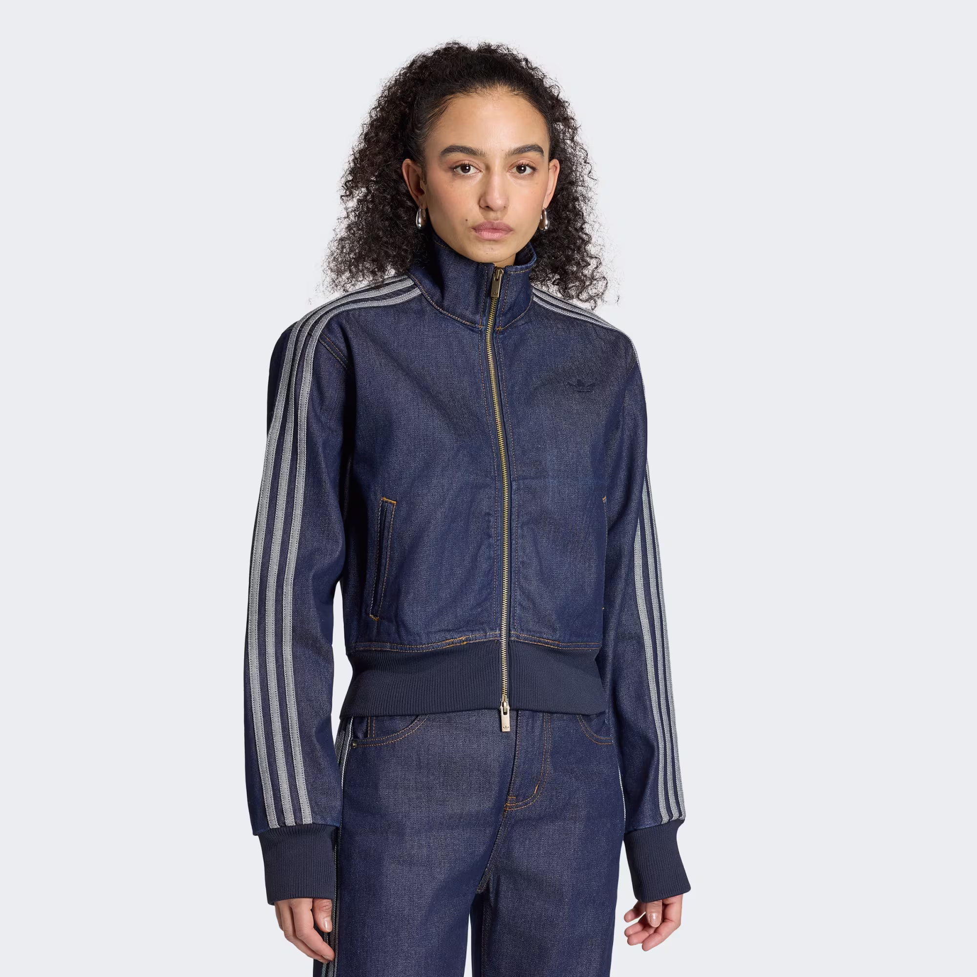Adidas ქალის  ქურთუკი