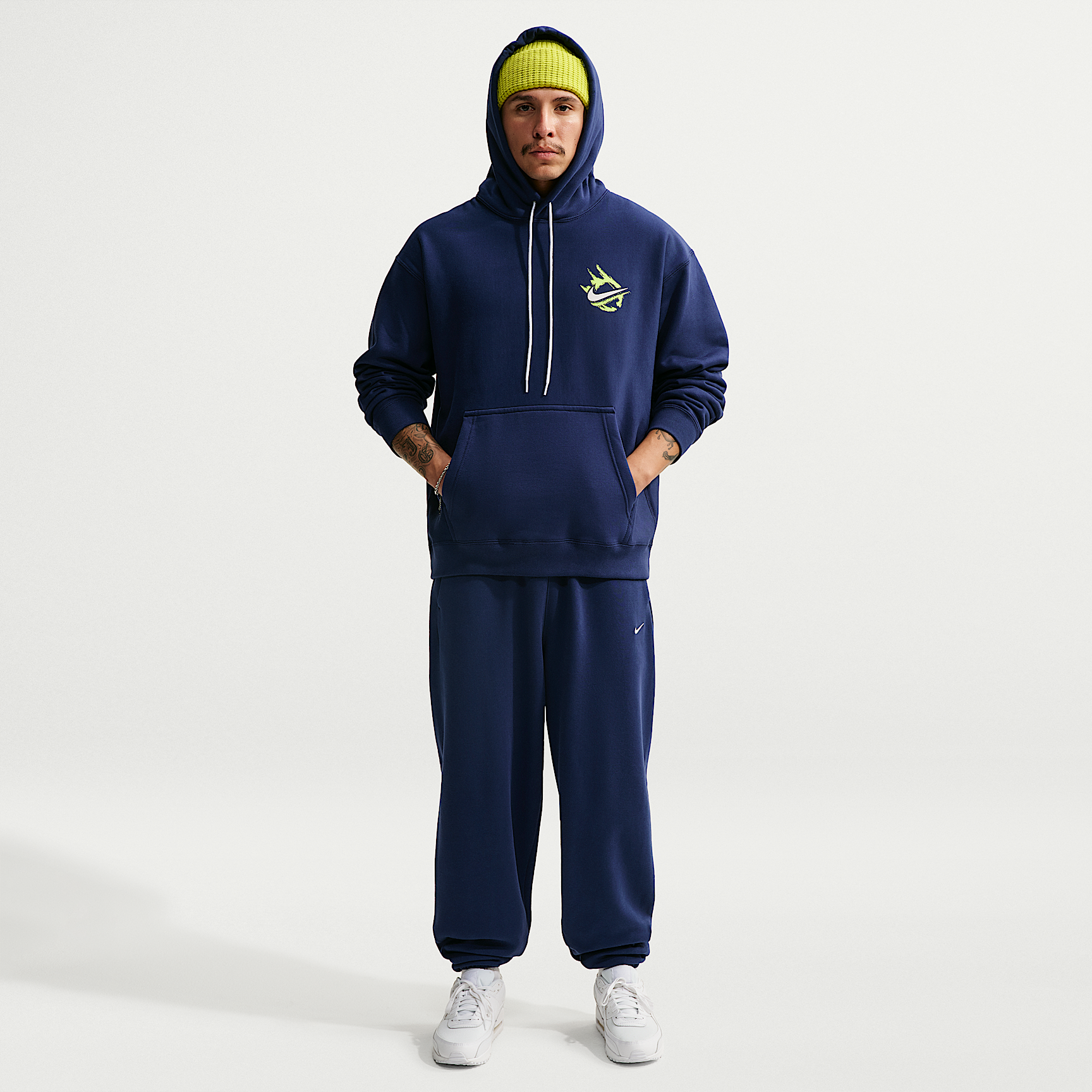 Nike მამაკაცის ჯემპრი