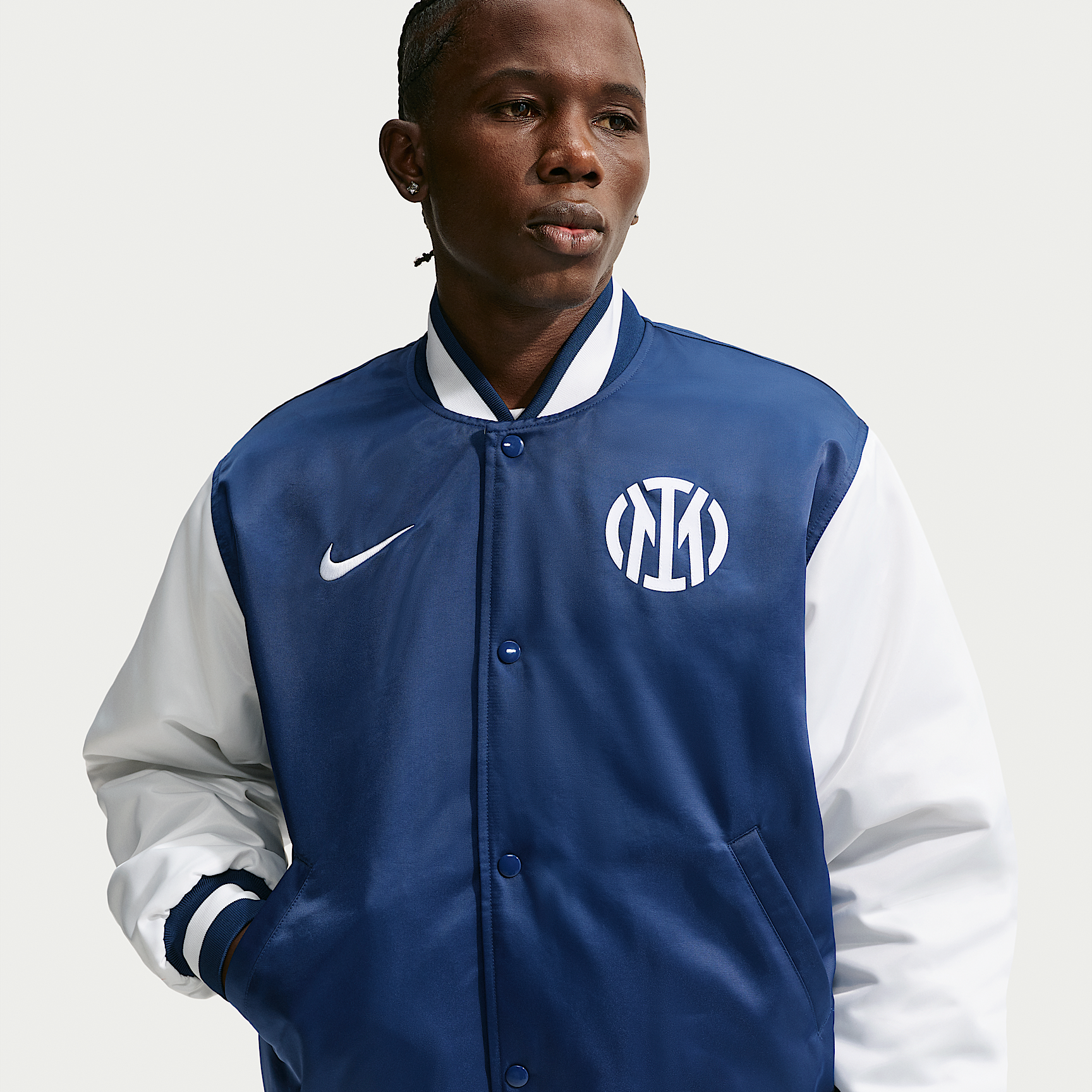 Nike მამაკაცის ქურთუკი