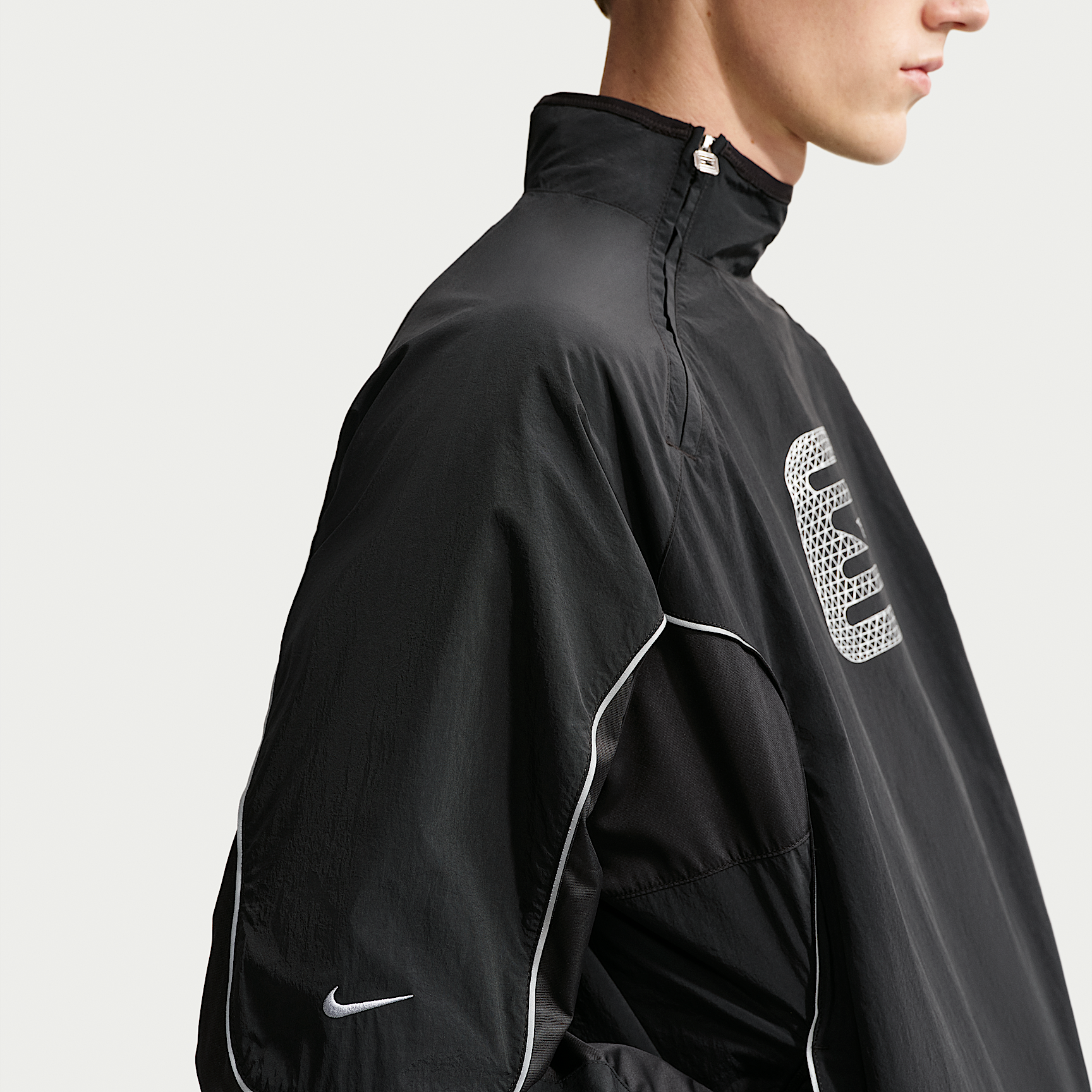 Nike მამაკაცის ქურთუკი