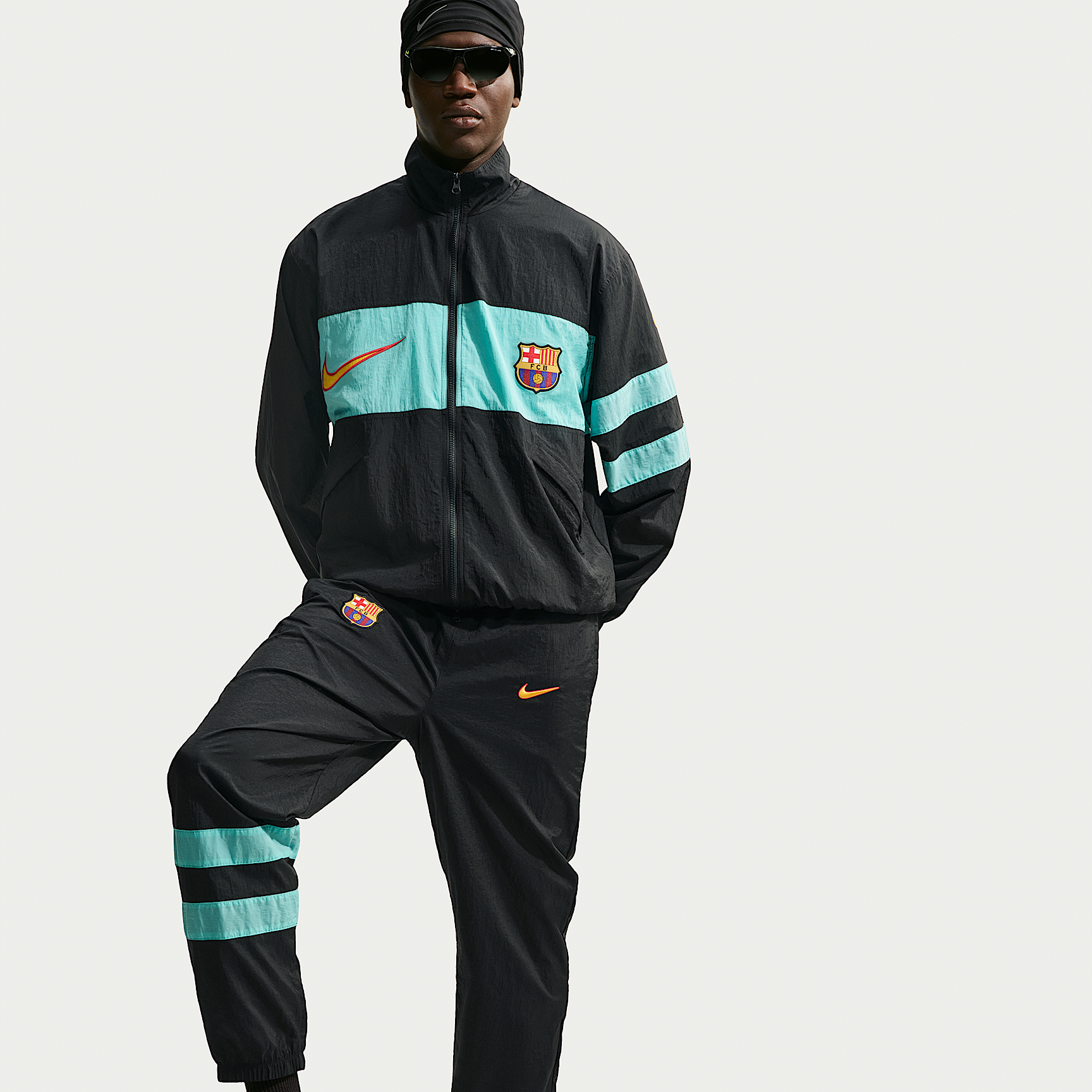 Nike მამაკაცის ქურთუკი