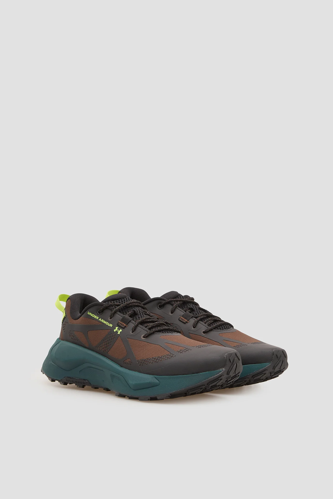 Under Armour მამაკაცის სპორტული ფეხსაცმელი