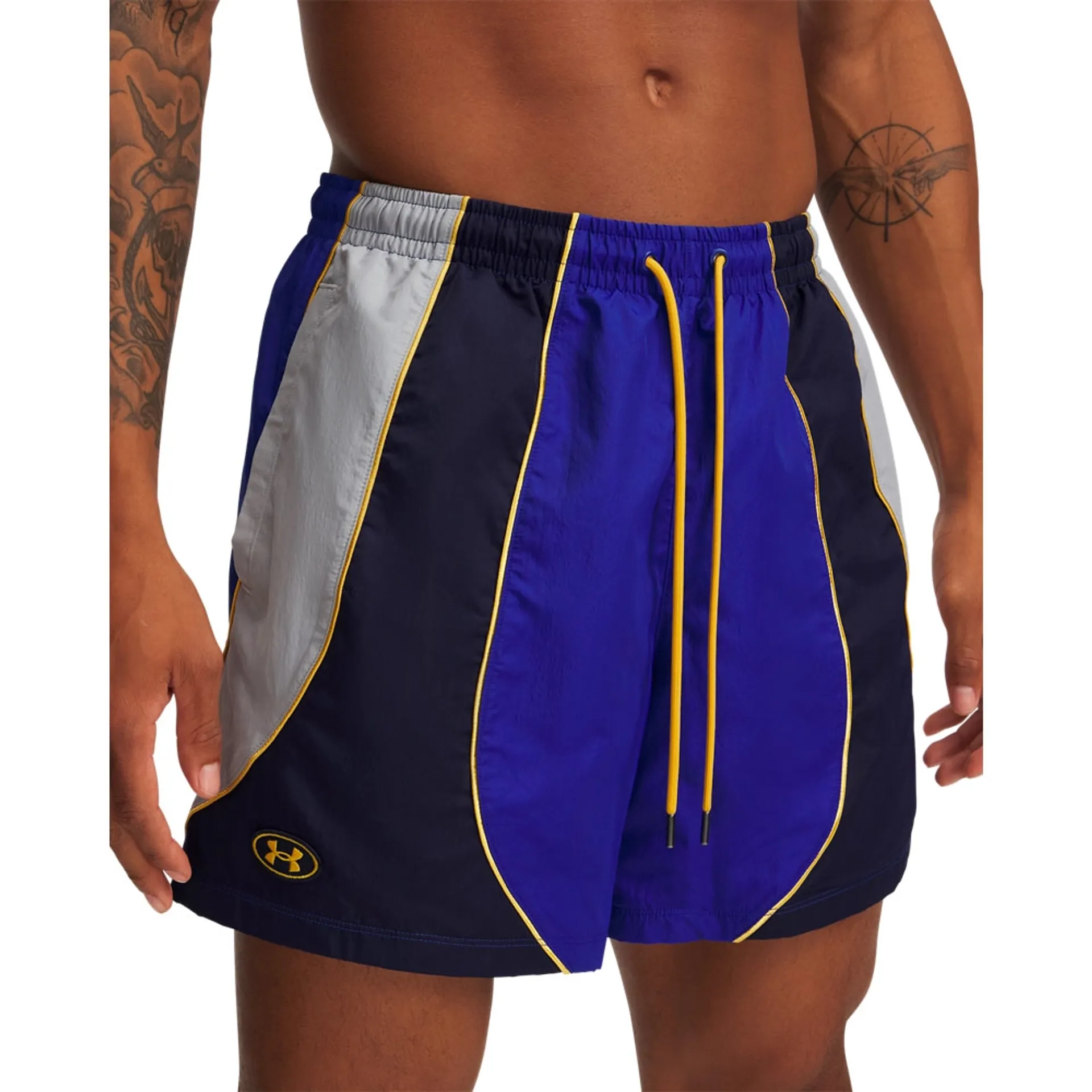 Under Armour მამაკაცის შორტი