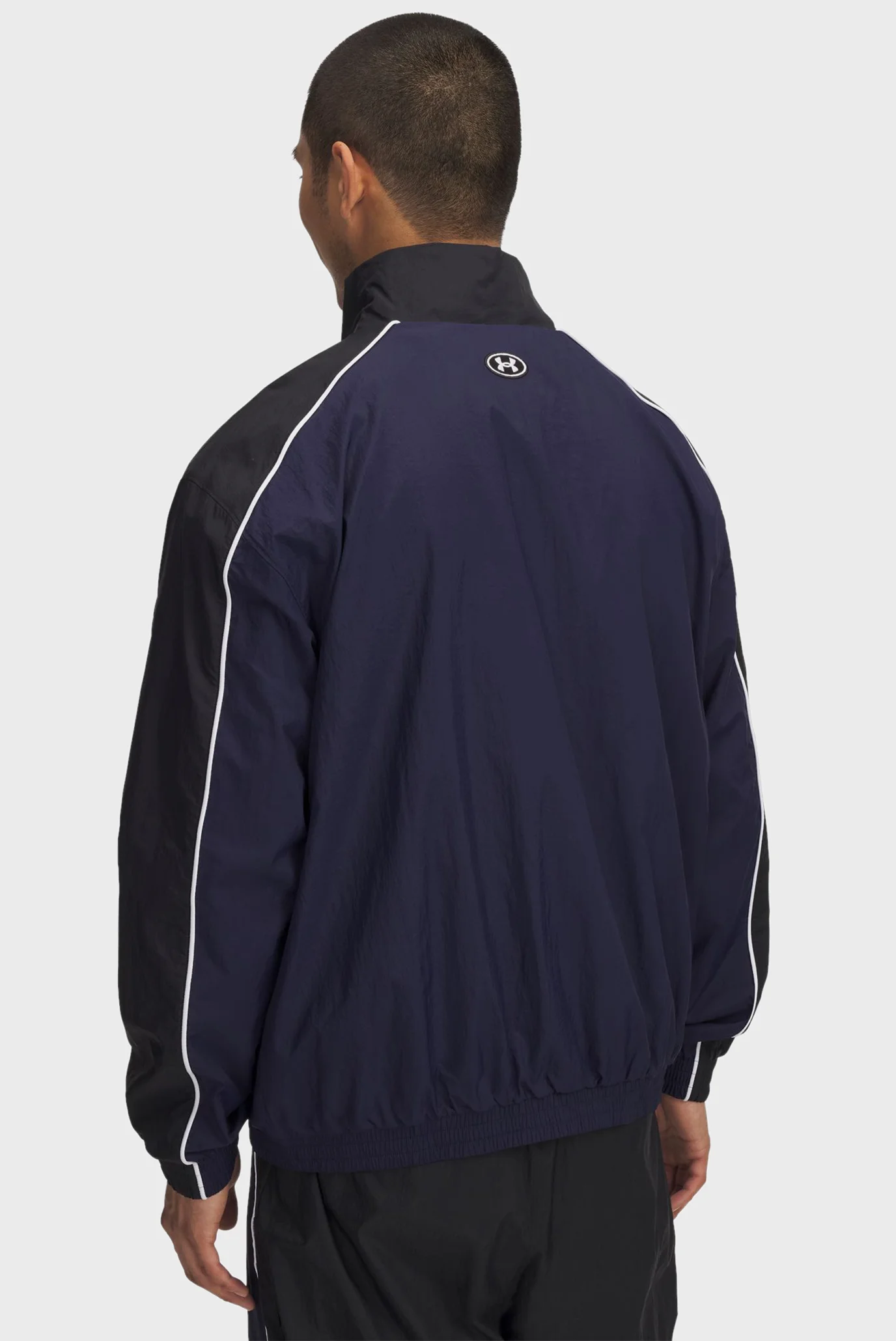Under Armour მამაკაცის ჯემპრი