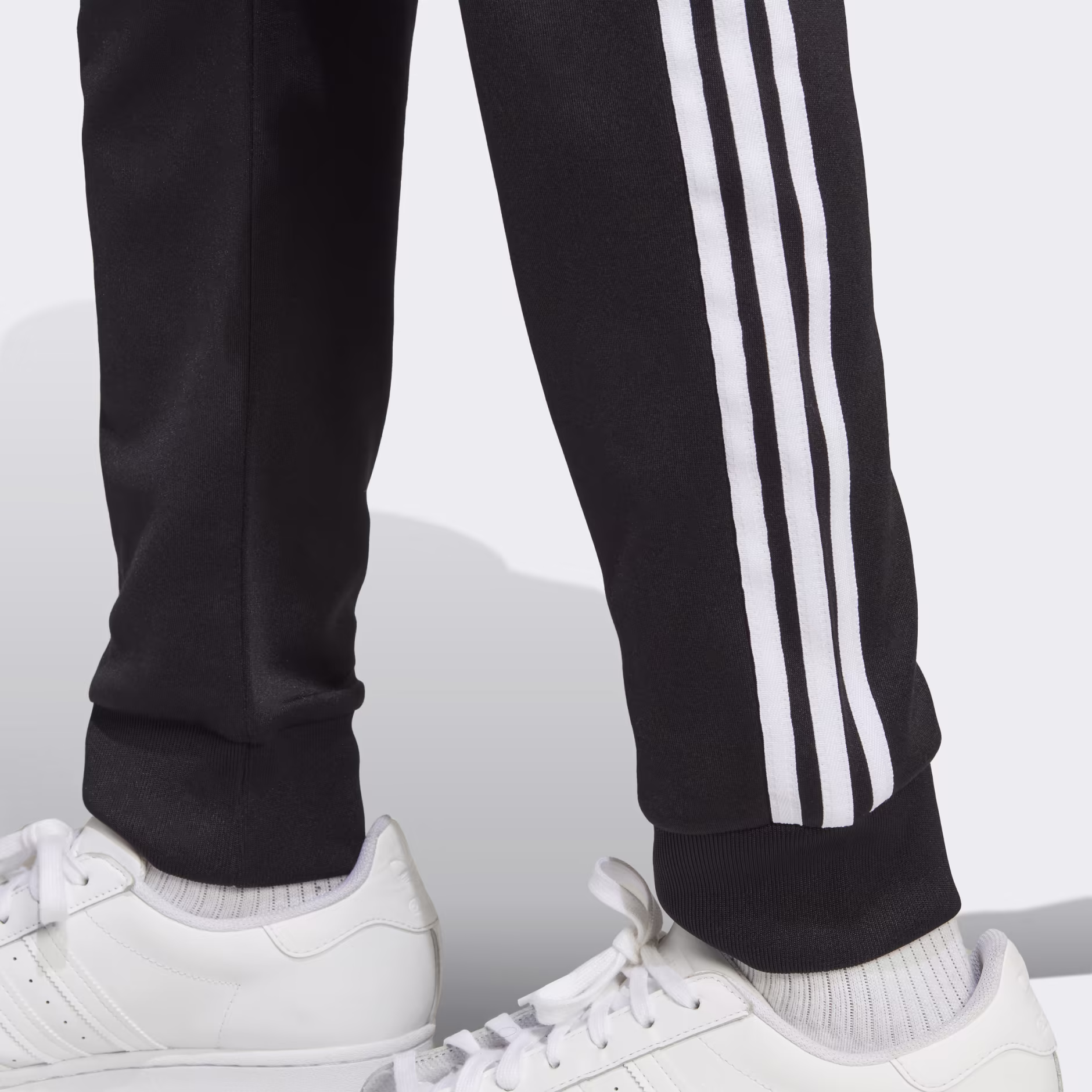 Adidas მამაკაცის შარვალი SST TP