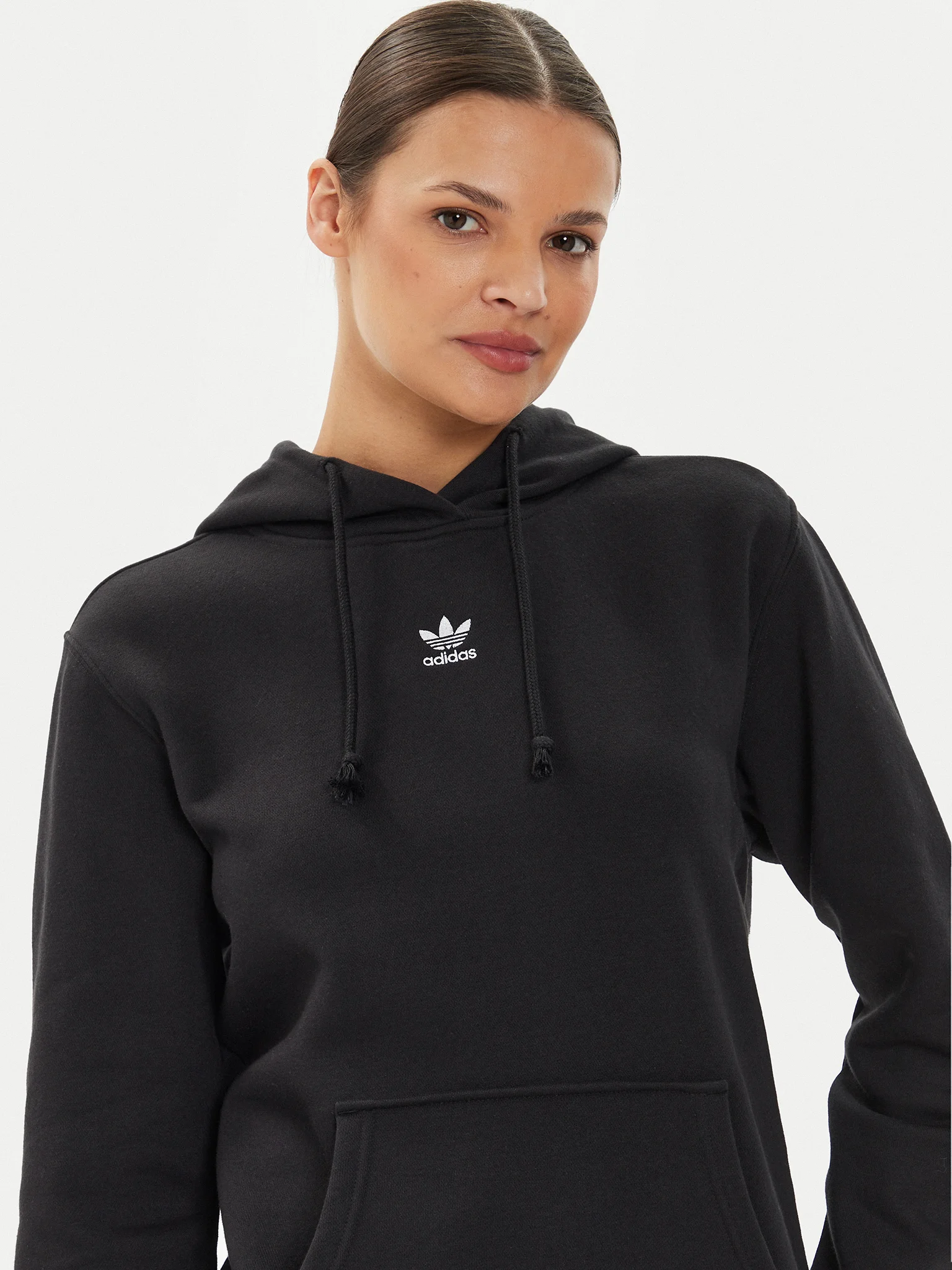 Adidas ქალის ჯემპრი HOODIE