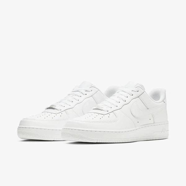 Nike მამაკაცის სპორტული ფეხსაცმელი AIR FORCE 1 '07