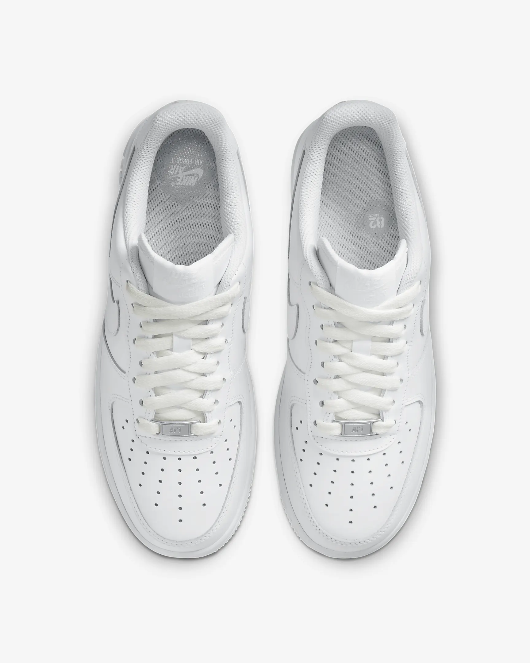 Nike ქალის სპორტული ფეხსაცმელი WMNS AIR FORCE 1 '07