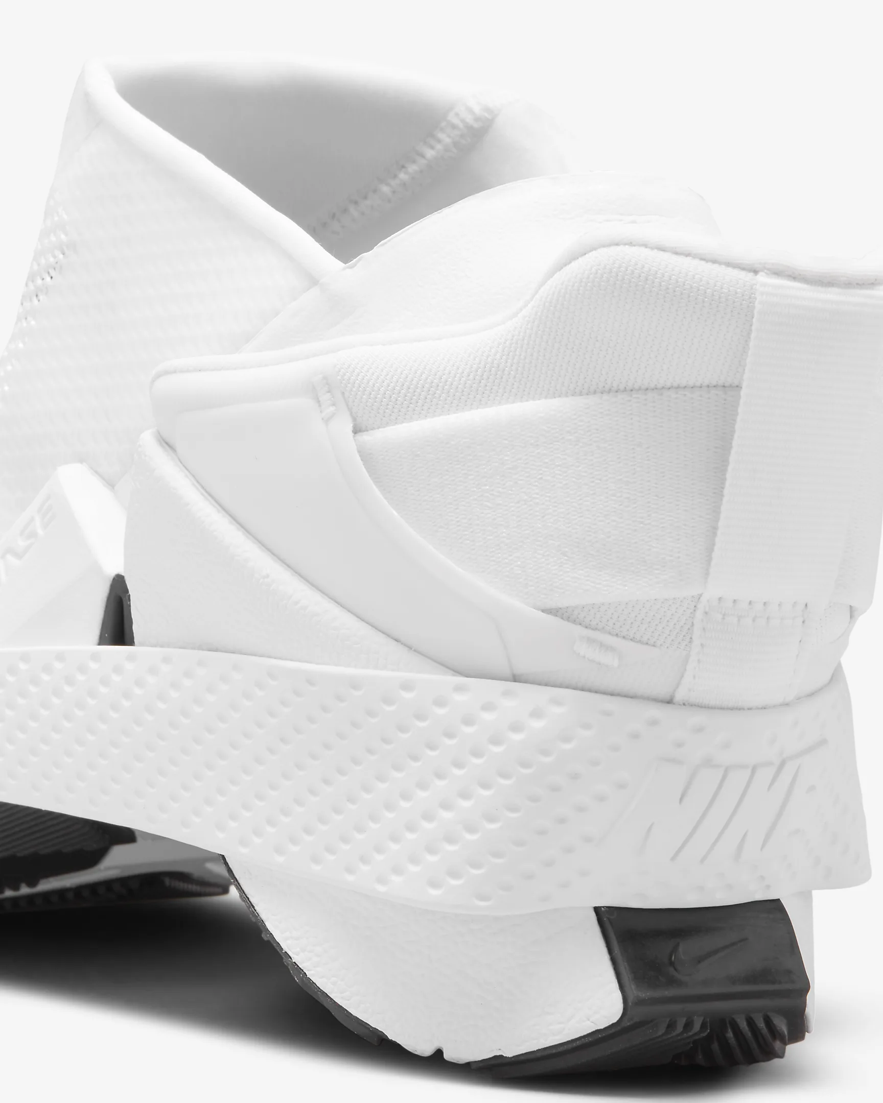 Nike ქალის სპორტული ფეხსაცმელი NIKE GO FLYEASE