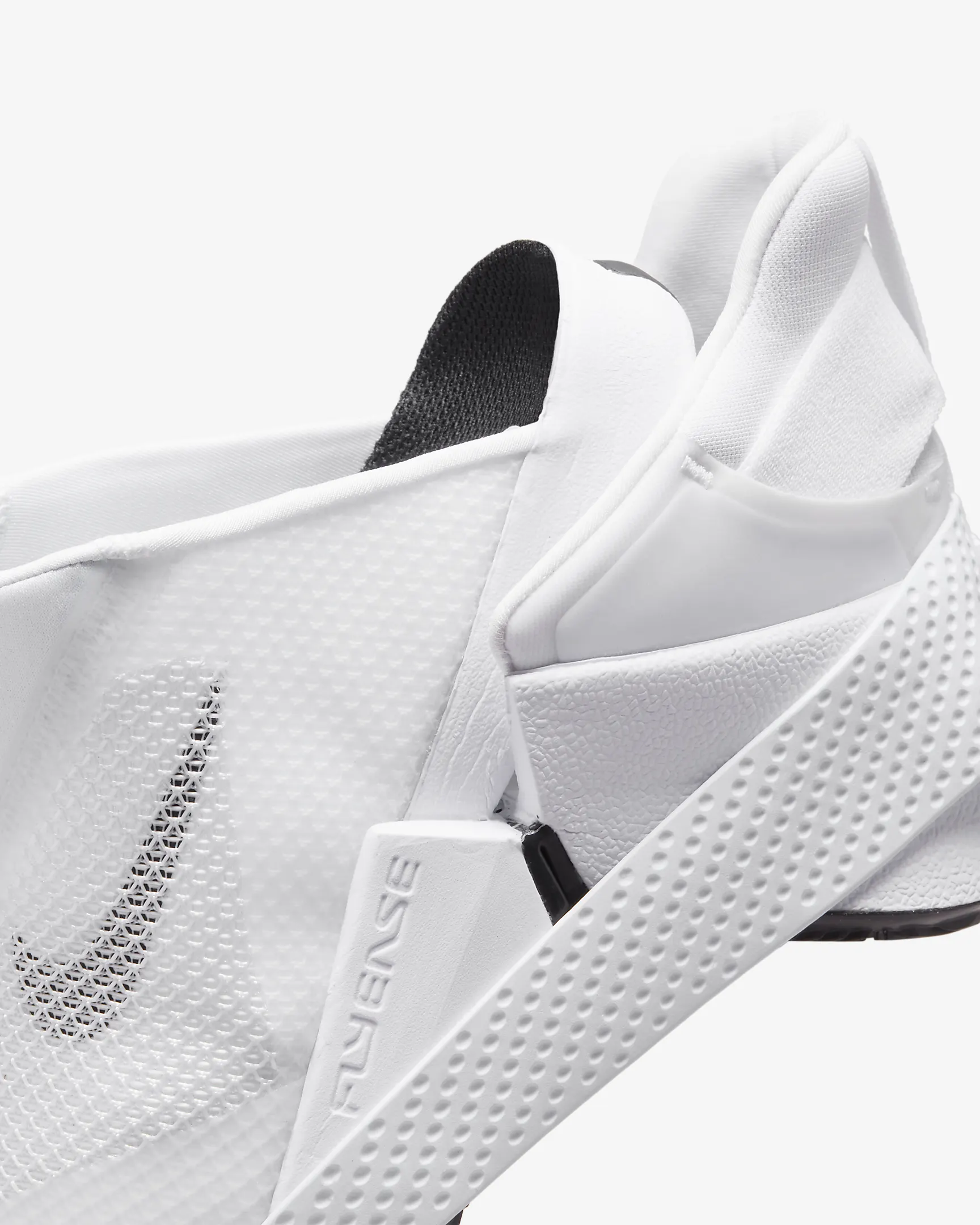 Nike ქალის სპორტული ფეხსაცმელი NIKE GO FLYEASE