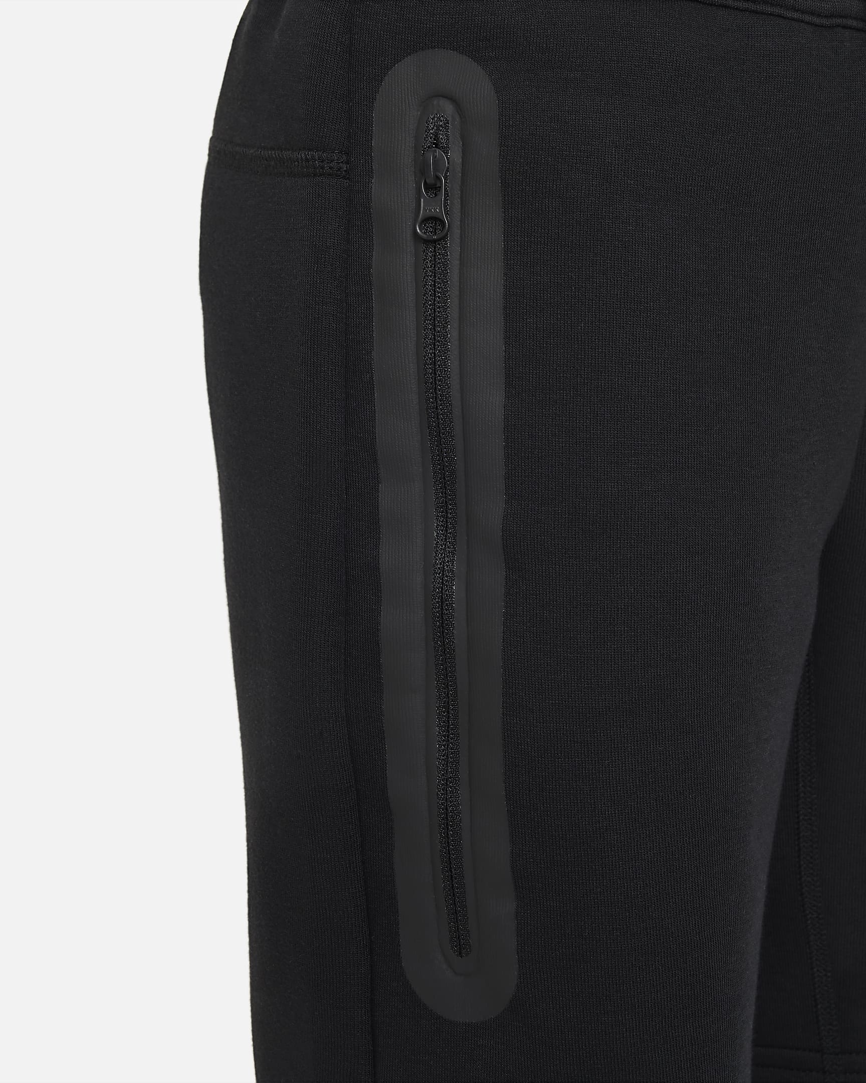 Nike ბავშვის შორტი B NSW TECH FLC SHORT