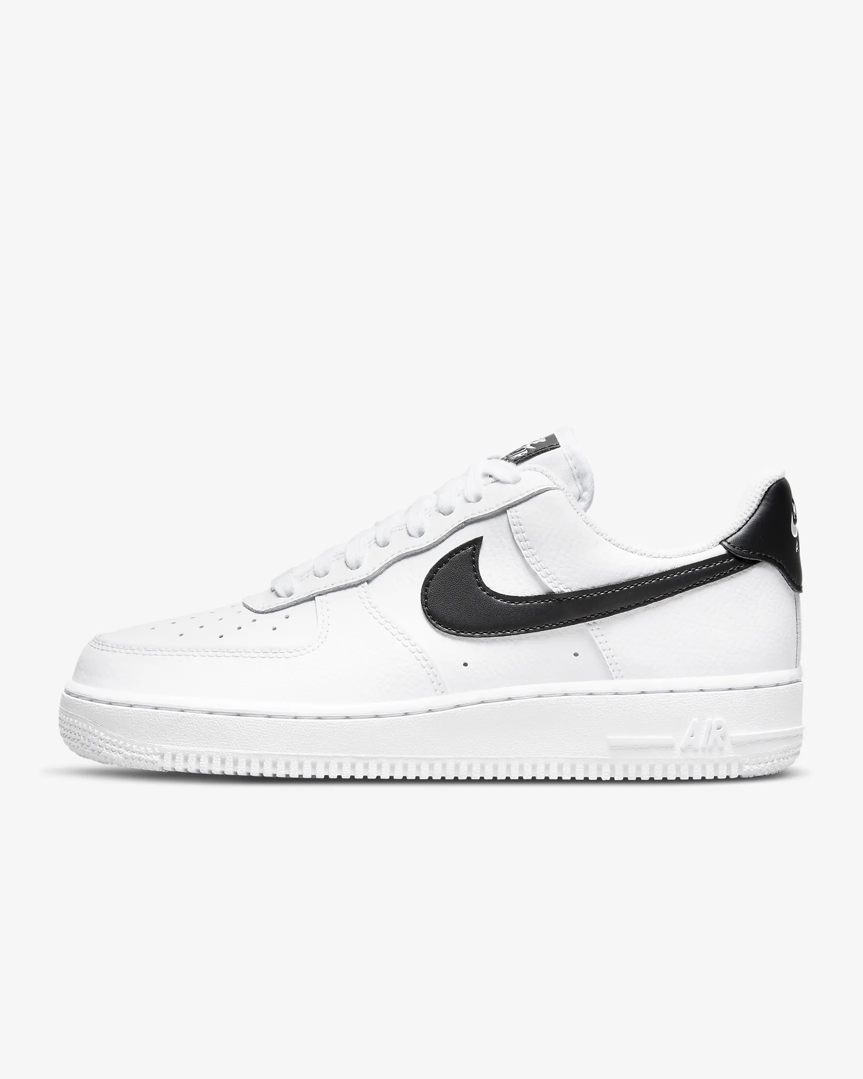 Nike ქალის სპორტული ფეხსაცმელი WMNS AIR FORCE 1 '07