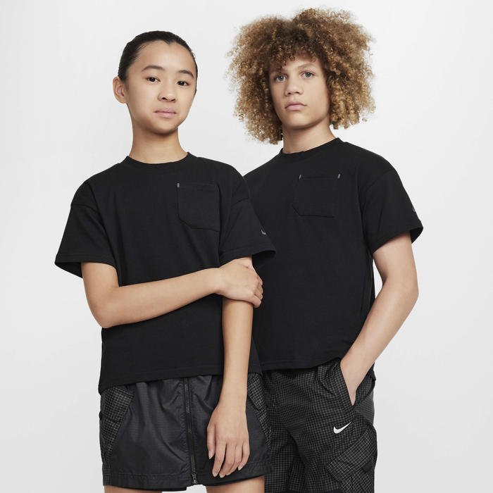 Nike ბავშვის მაისური K NSW CITY UTILITY SS TOP