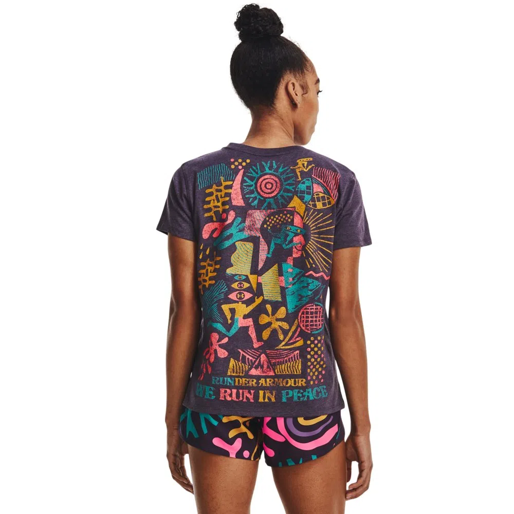 Under Armour ქალის მაისური UA Run In Peace SS Tee-PPL