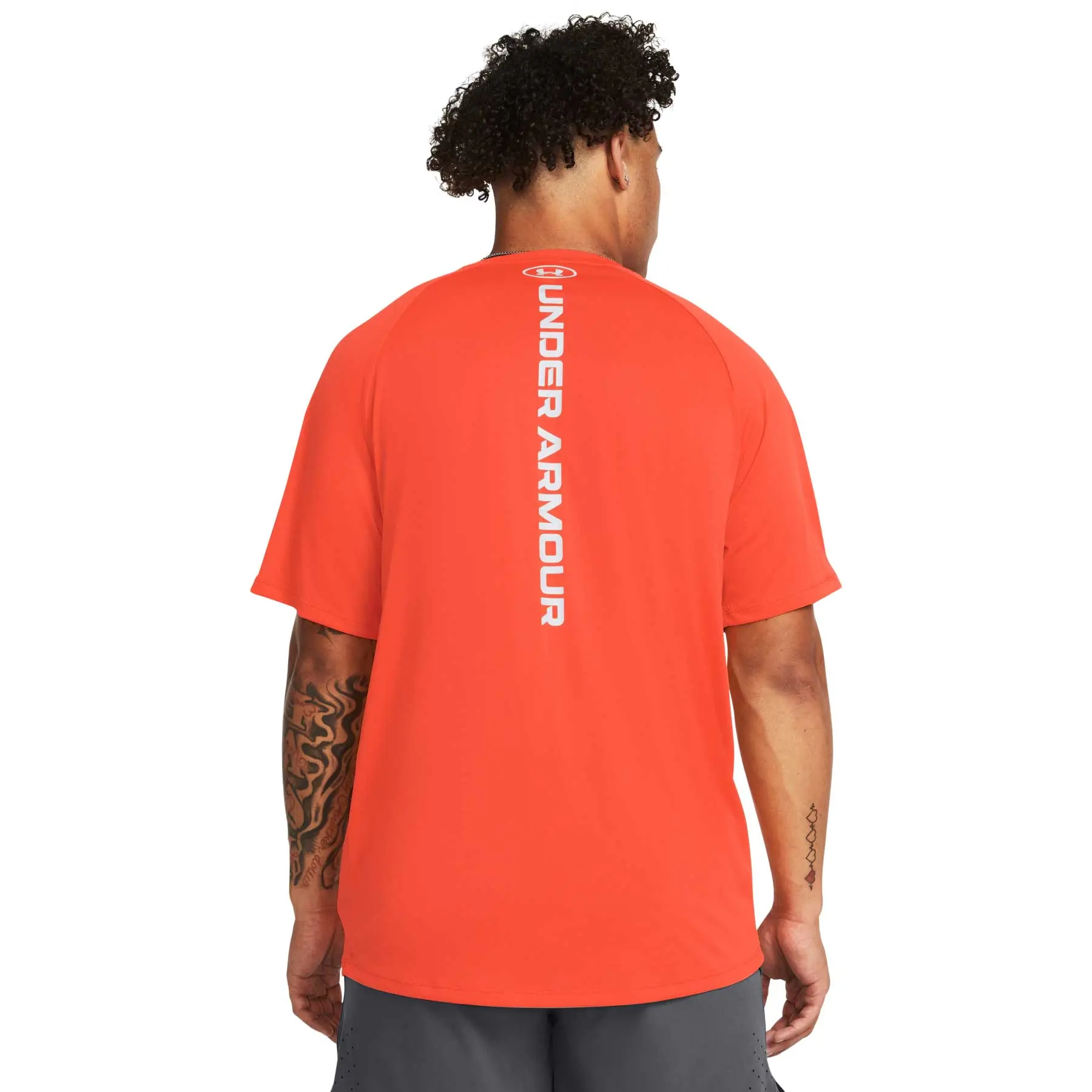 Under Armour მამაკაცის მოკლემკლავიანი მაისური UA Tech Reflective SS-ORG