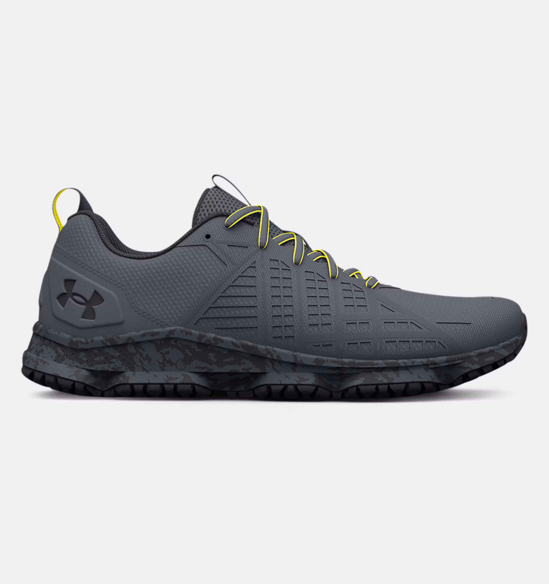 Under Armour მამაკაცის სპორტული ფეხსაცმელი UA MG Strikefast