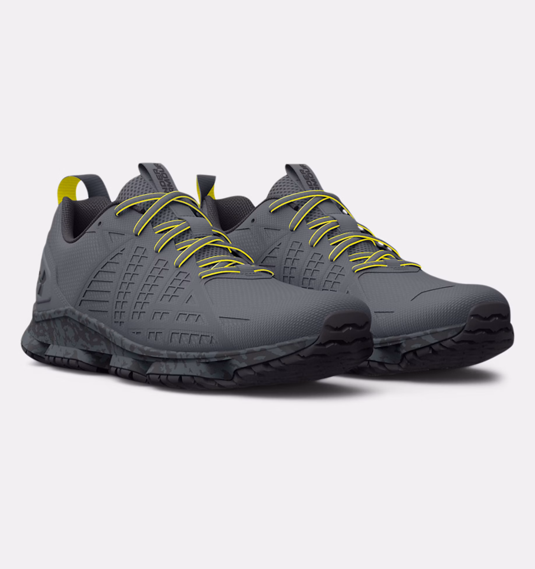 Under Armour მამაკაცის სპორტული ფეხსაცმელი UA MG Strikefast
