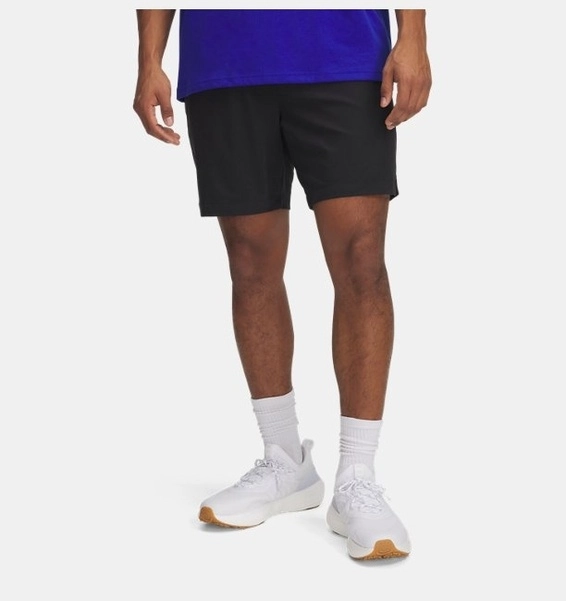 Under Armour მამაკაცის შორტი