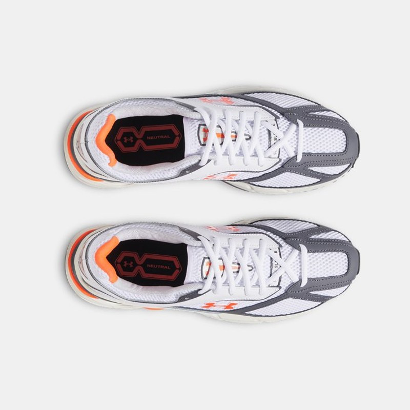 Under Armour მამაკაცის სპორტული ფეხსაცმელი