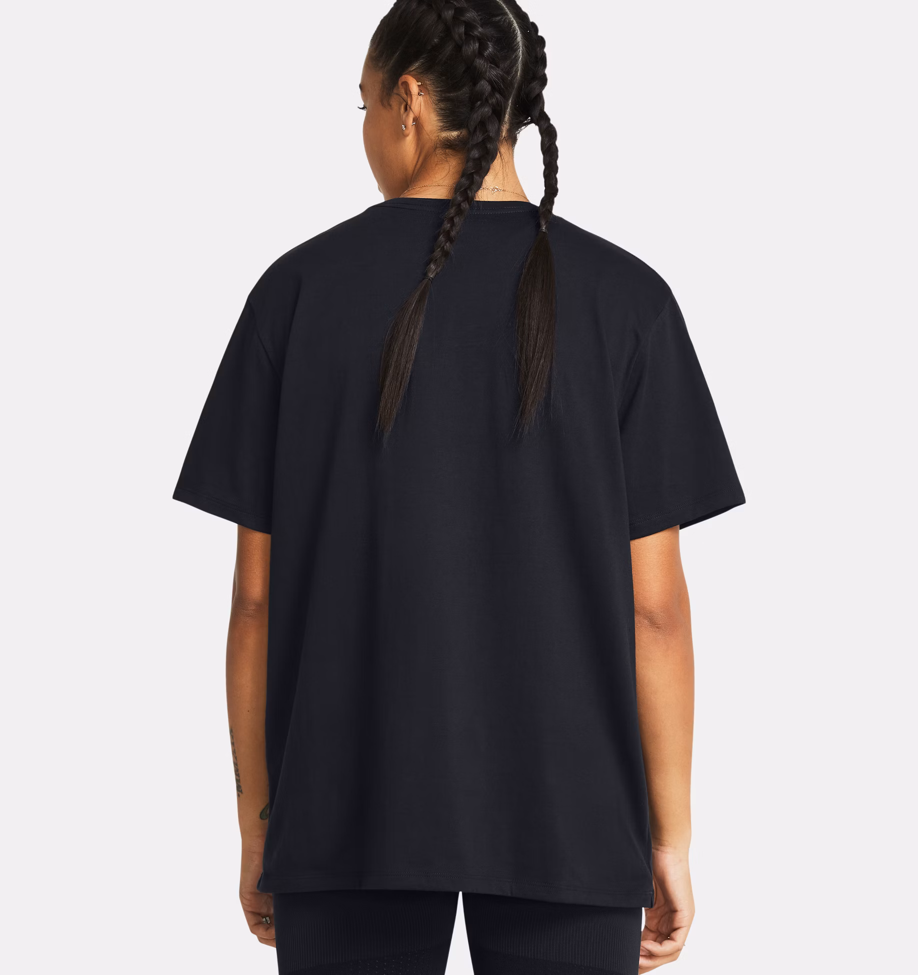 Under Armour ქალის მაისური Campus Oversize SS-BLK