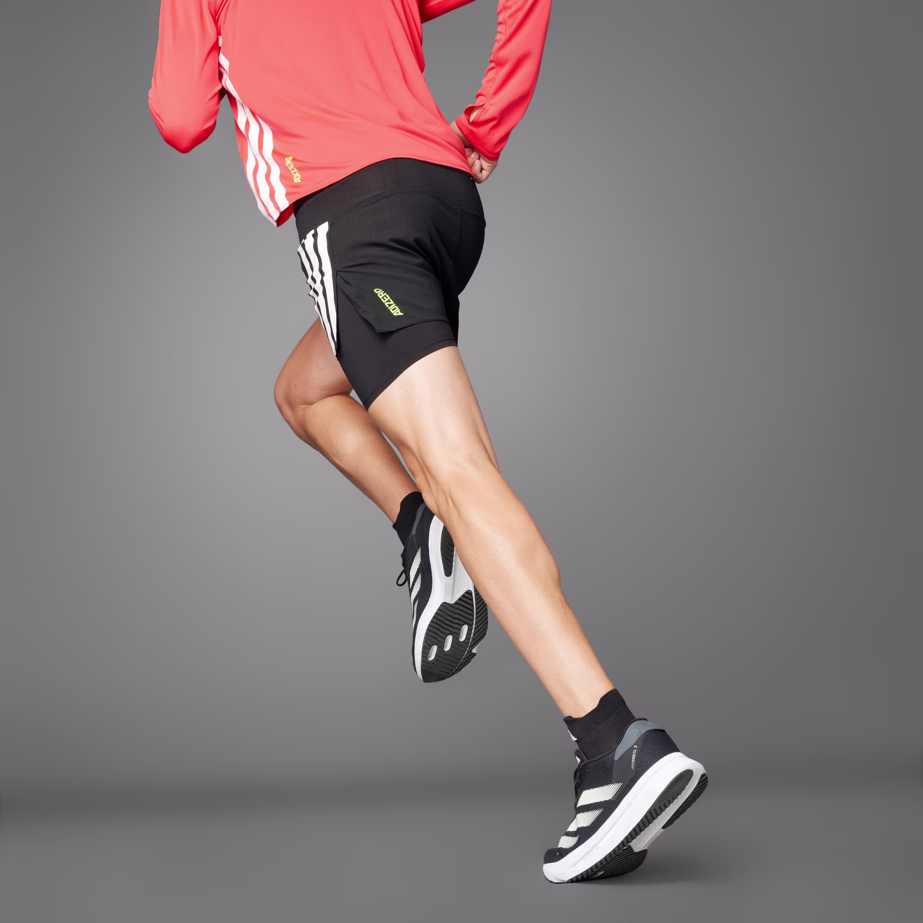 Adidas მამაკაცის შორტი ADIZERO 2i1 M