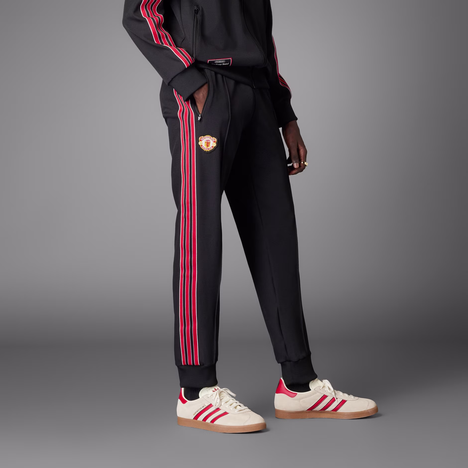 Adidas მამაკაცის შარვალი MUFC ICON TP