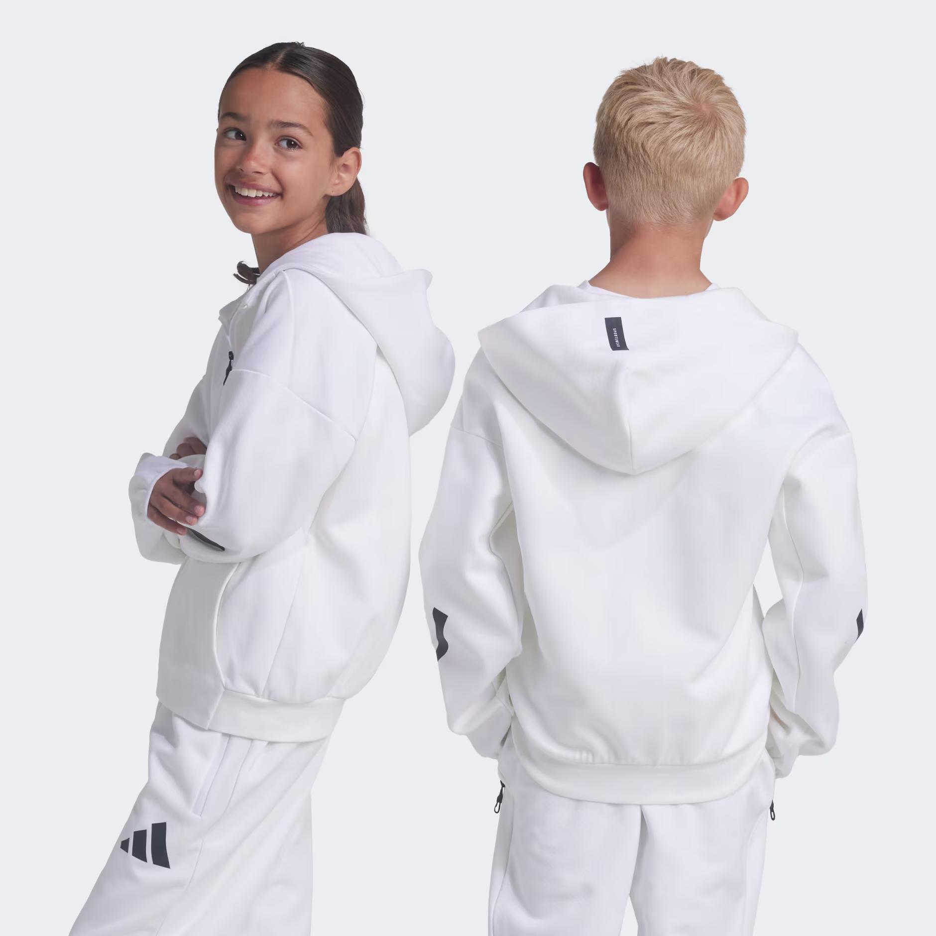 Adidas ბავშვის ჯემპრი