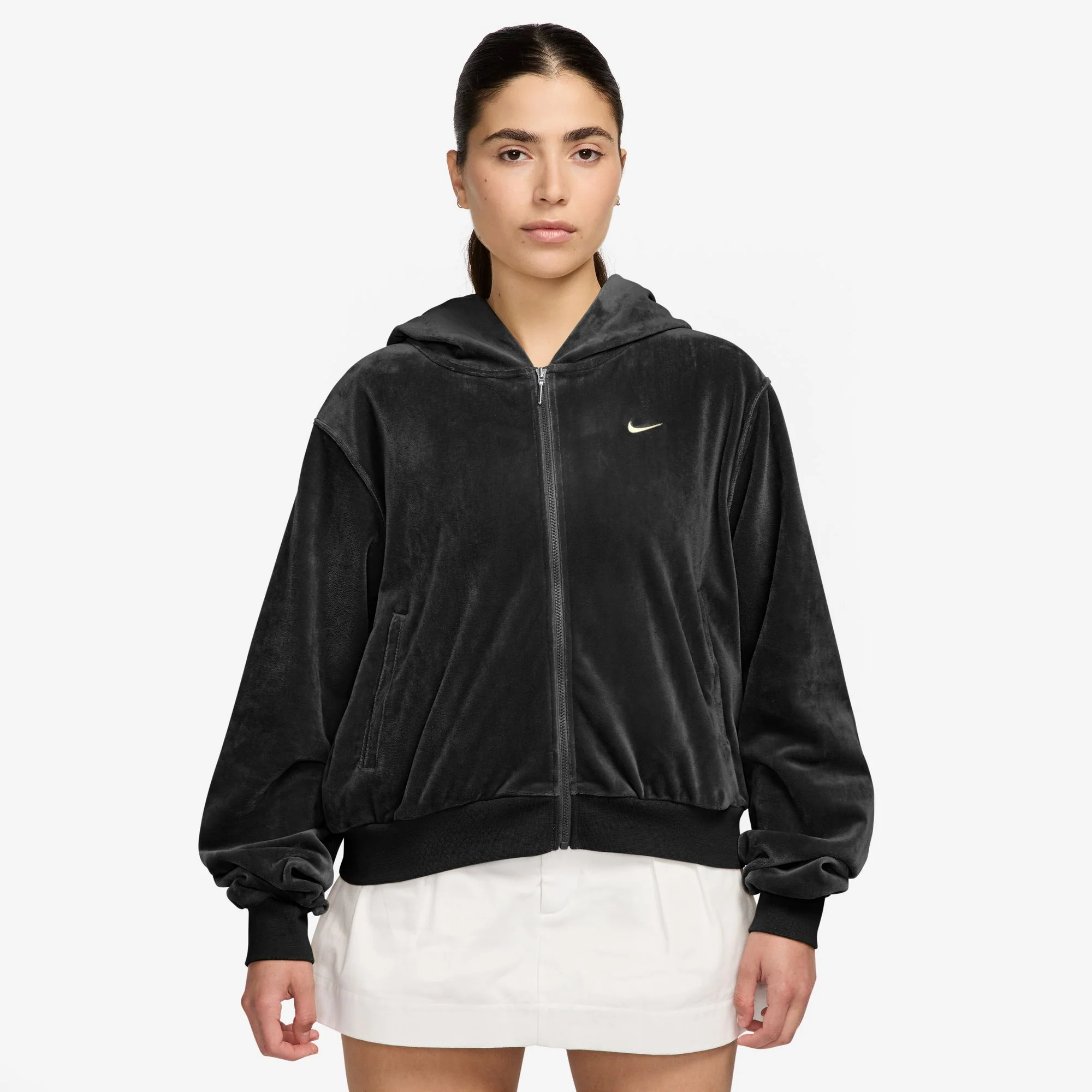 Nike ქალის ჯემპრი
