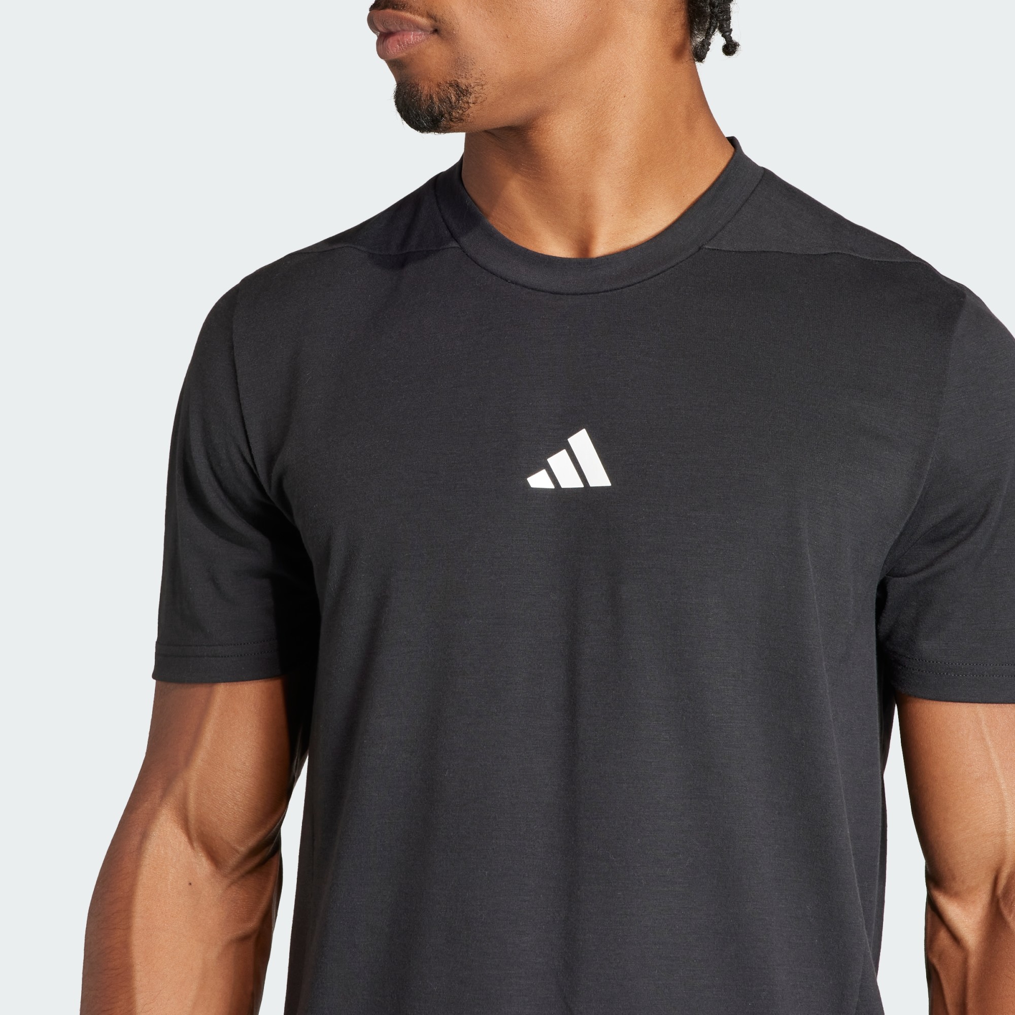 Adidas მამაკაცის მაისური D4T TEE