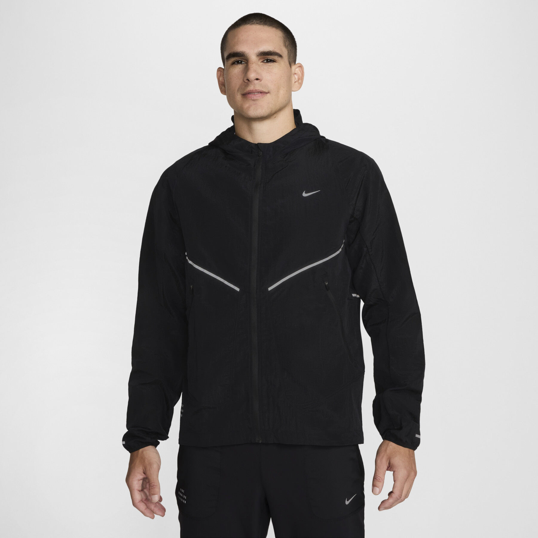 Nike მამაკაცის ქურთუკი