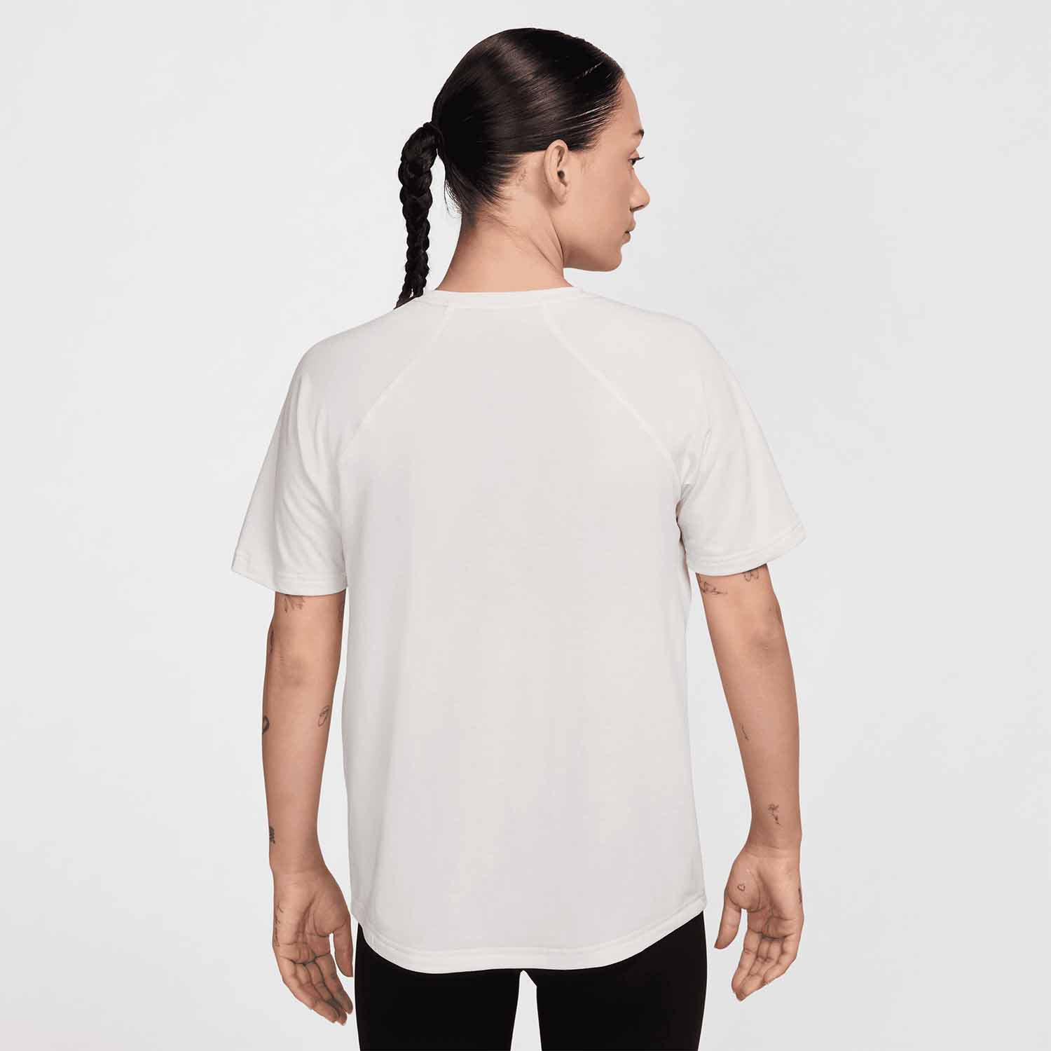 Nike ქალის მაისური