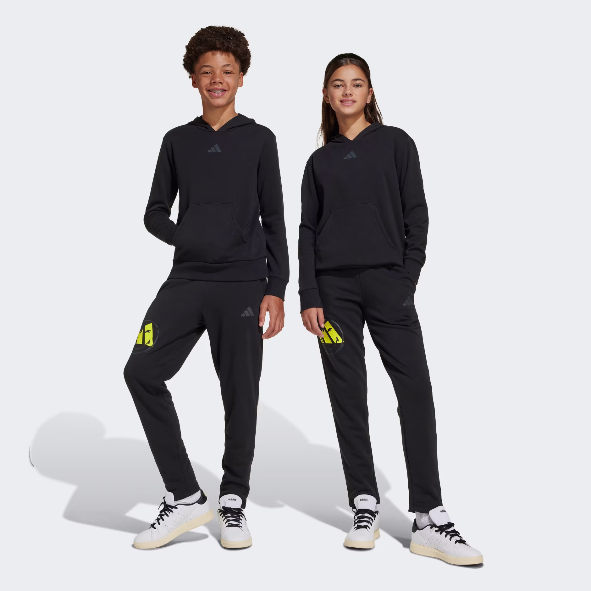 Adidas ბავშვის შარვალი J SMI PANT