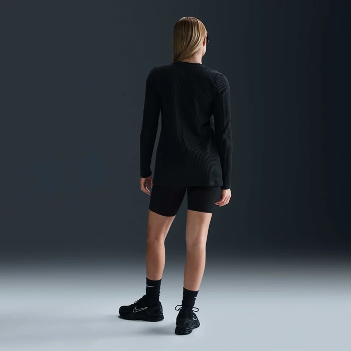 Nike ქალის ჯემპრი