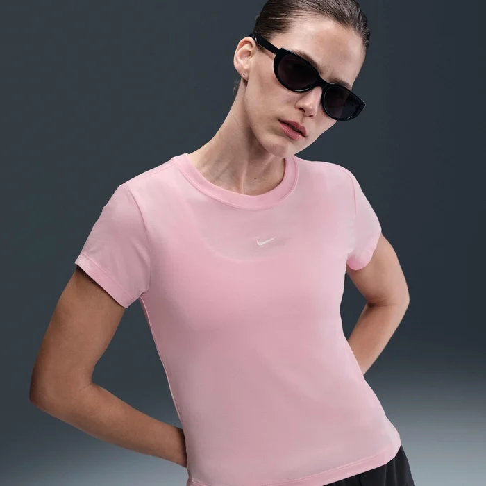 Nike ქალის მაისური