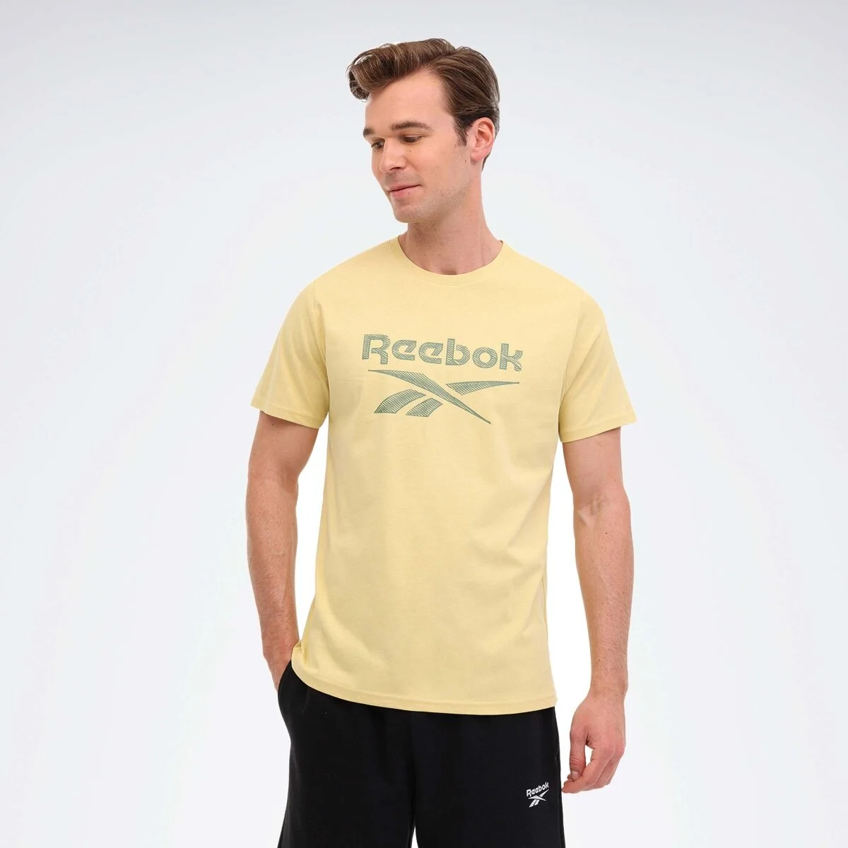 Reebok მამაკაცის მაისური